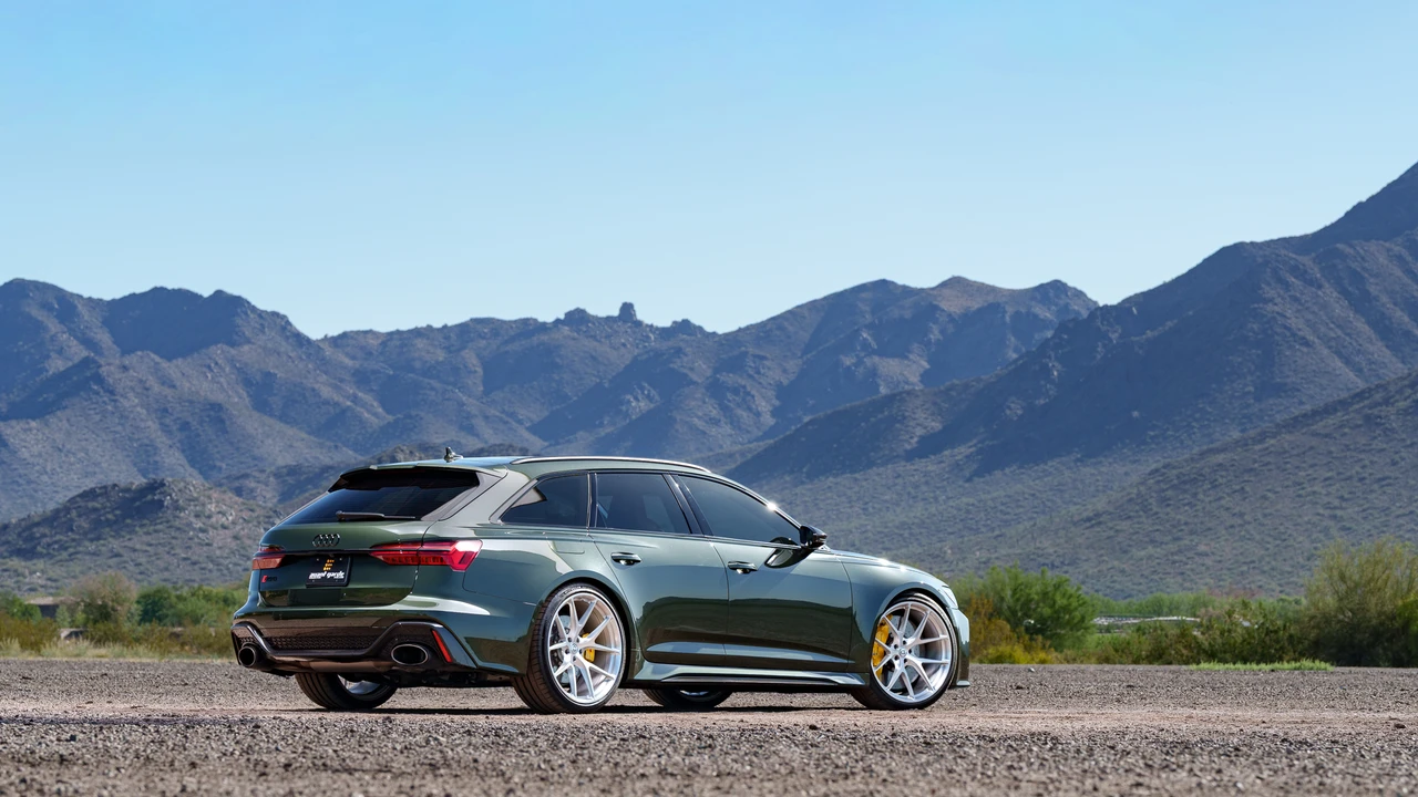 2021 Audi C8 RS6 - Image 20 of 31