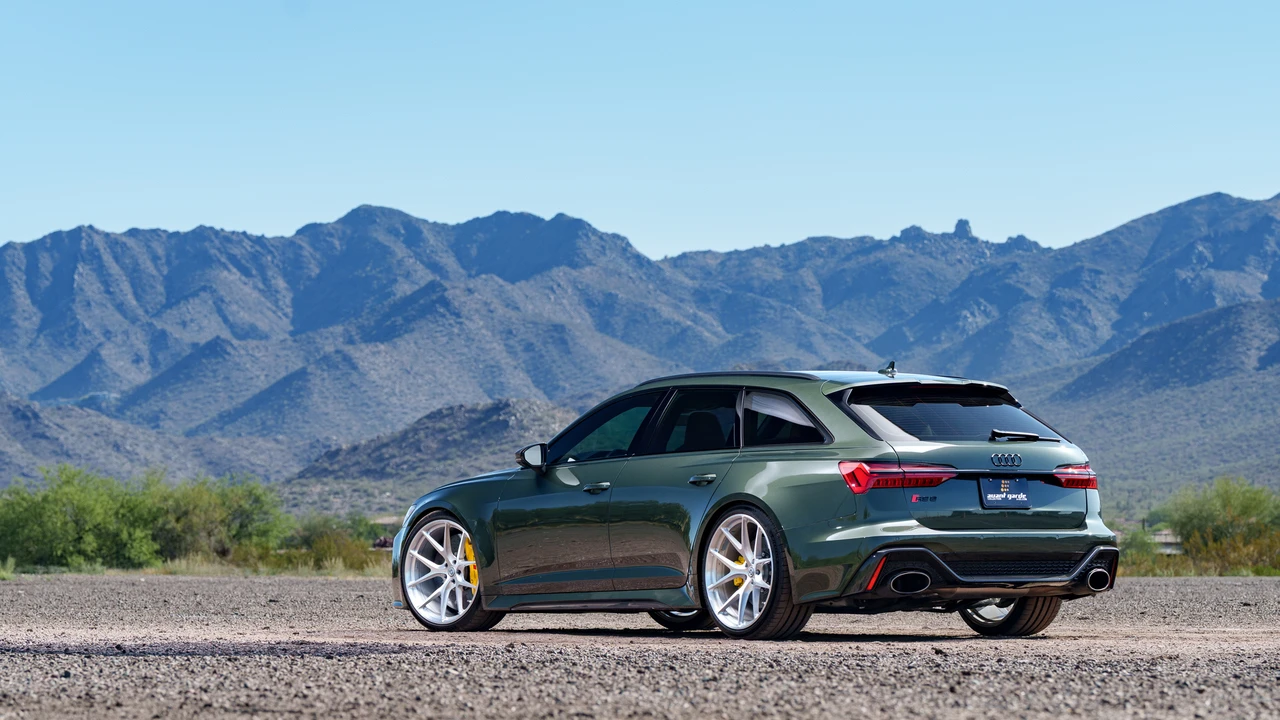 2021 Audi C8 RS6 - Image 10 of 31