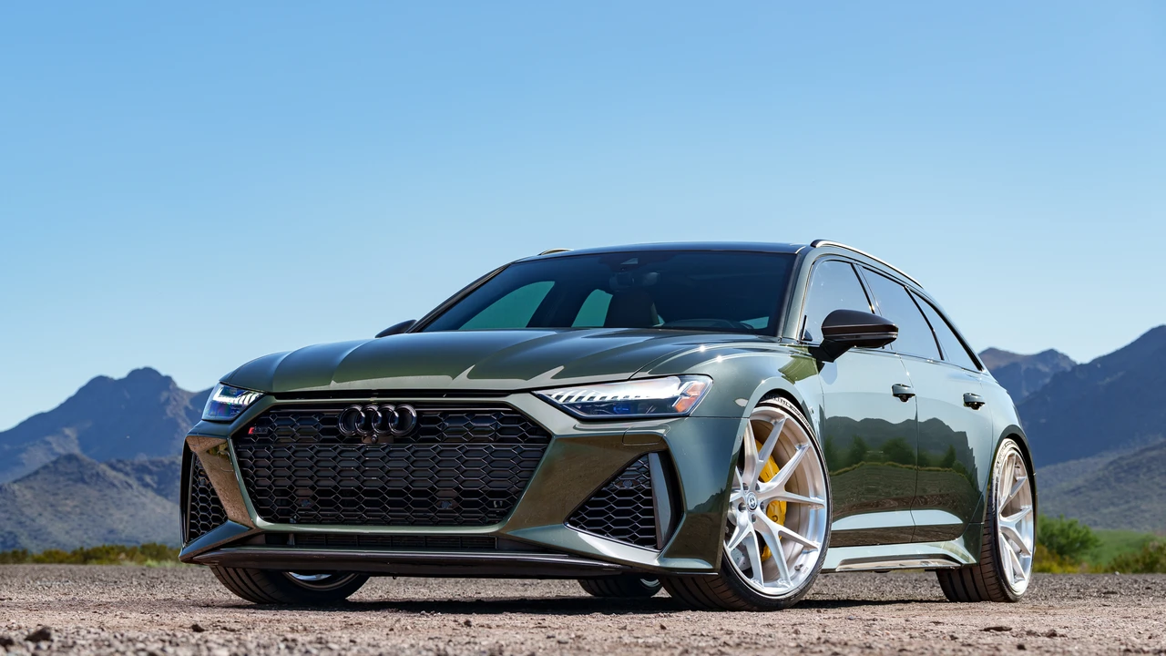 2021 Audi C8 RS6 - Image 2 of 31