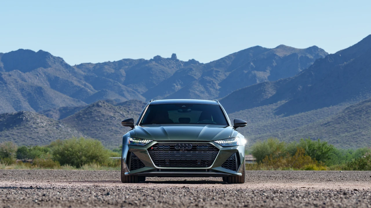2021 Audi C8 RS6 - Image 29 of 31