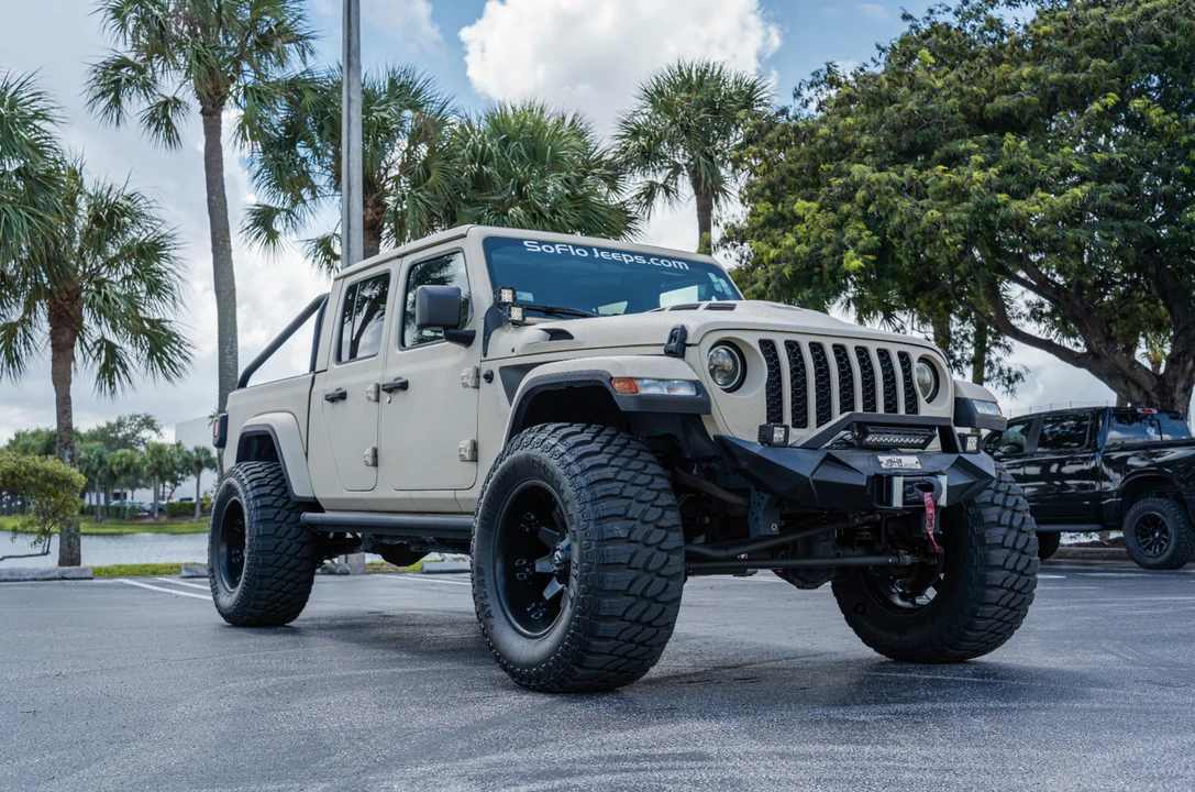 2021 Jeep JT Gladiator - Image 25 of 31