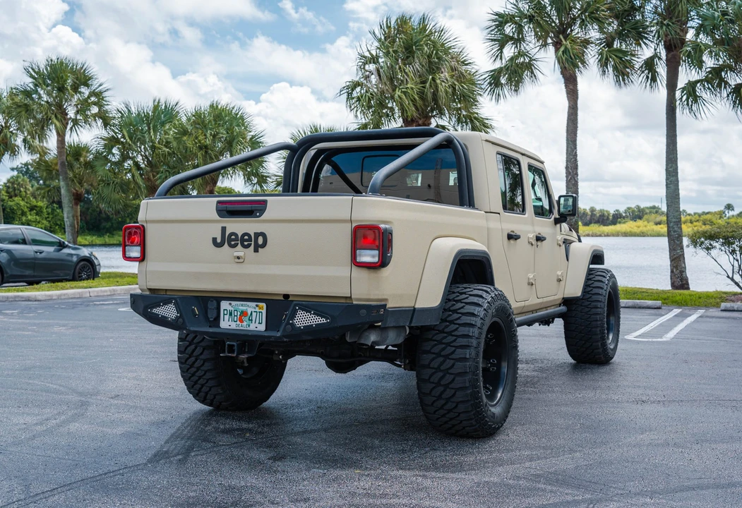 2021 Jeep JT Gladiator - Image 17 of 31