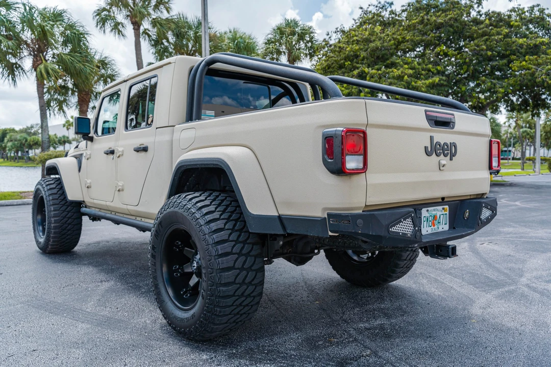 2021 Jeep JT Gladiator - Image 9 of 31
