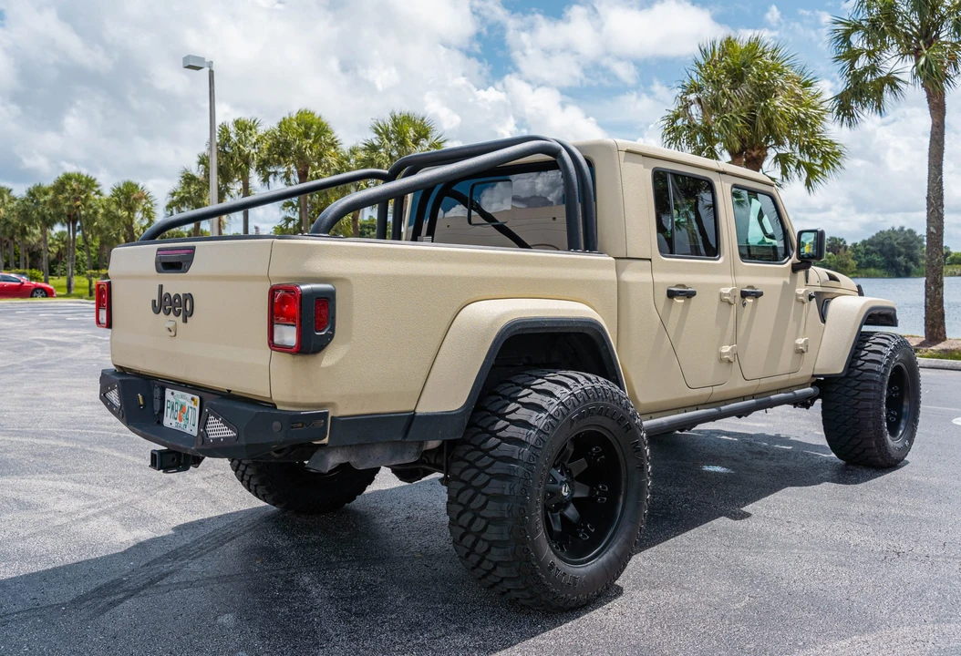2021 Jeep JT Gladiator - Image 21 of 31