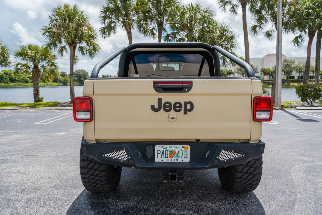 2021 Jeep JT Gladiator - Image 15 of 31