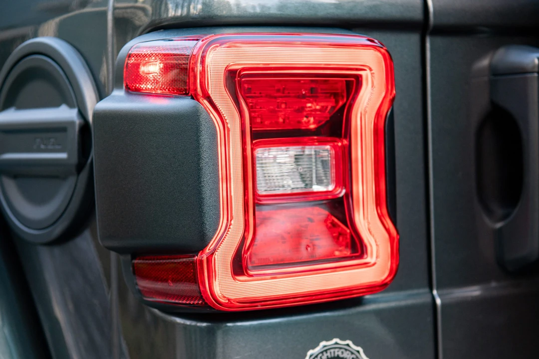 2021 Jeep JL Wrangler - Image 23 of 31