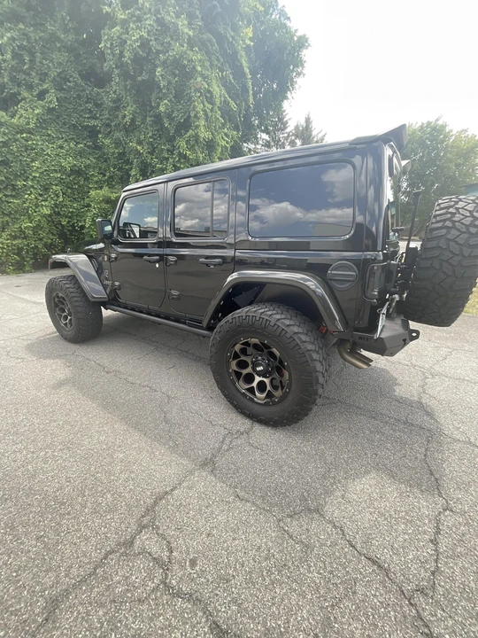 2021 Jeep JL Wrangler - Image 16 of 31