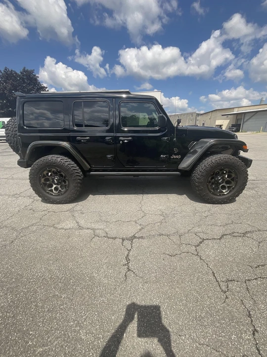 2021 Jeep JL Wrangler - Image 10 of 31