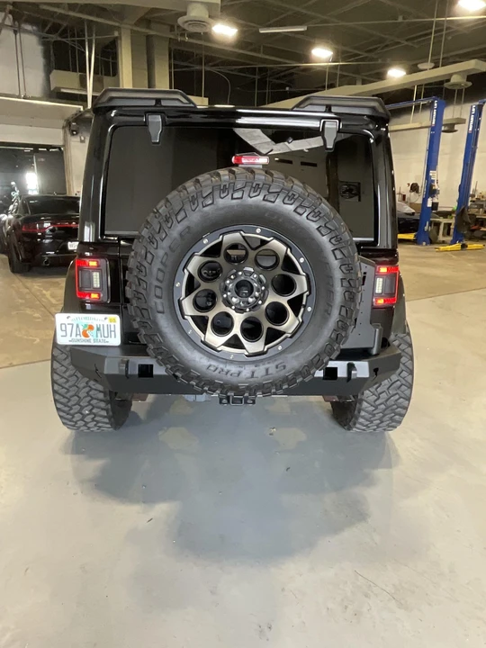 2021 Jeep JL Wrangler - Image 13 of 31