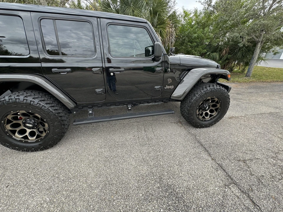 2021 Jeep JL Wrangler - Image 30 of 31