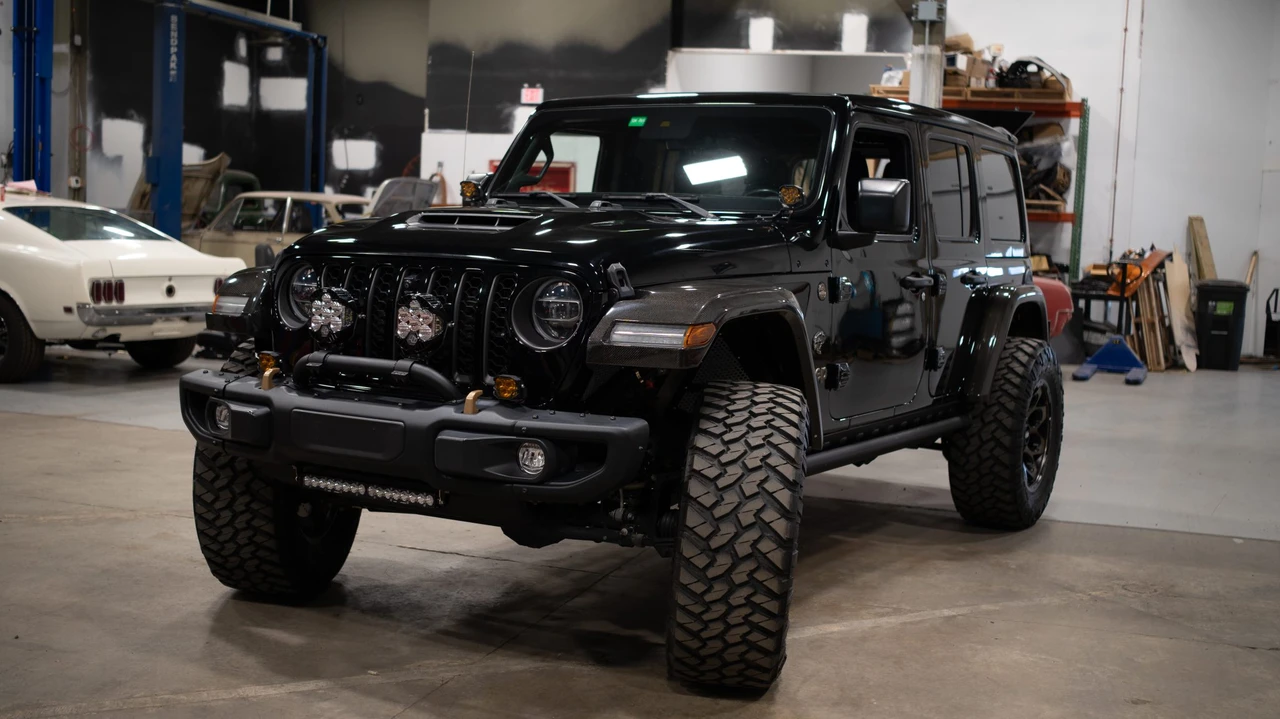 2021 Jeep JL Wrangler - Image 2 of 31