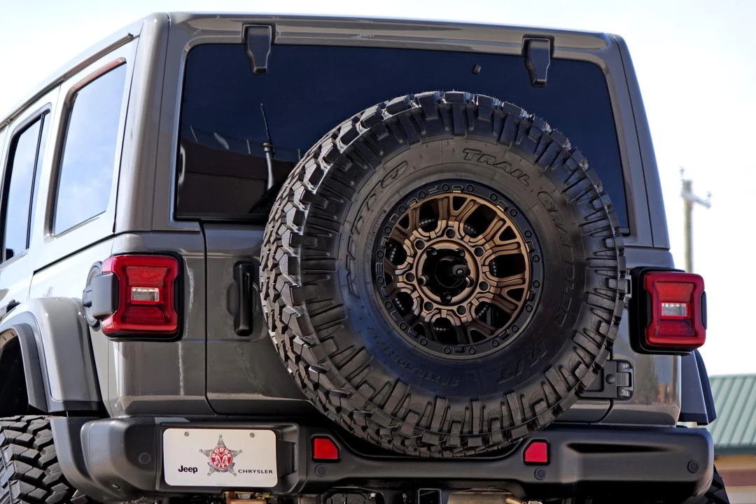 2021 Jeep JL Wrangler - Image 29 of 31