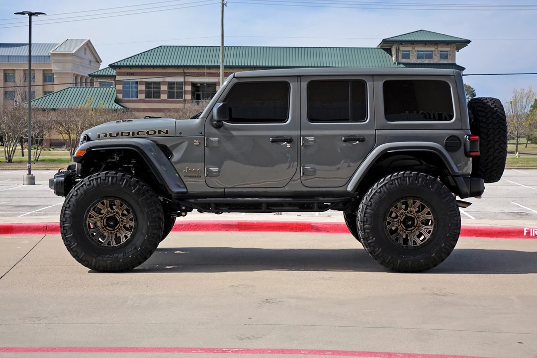 2021 Jeep JL Wrangler - Image 16 of 31