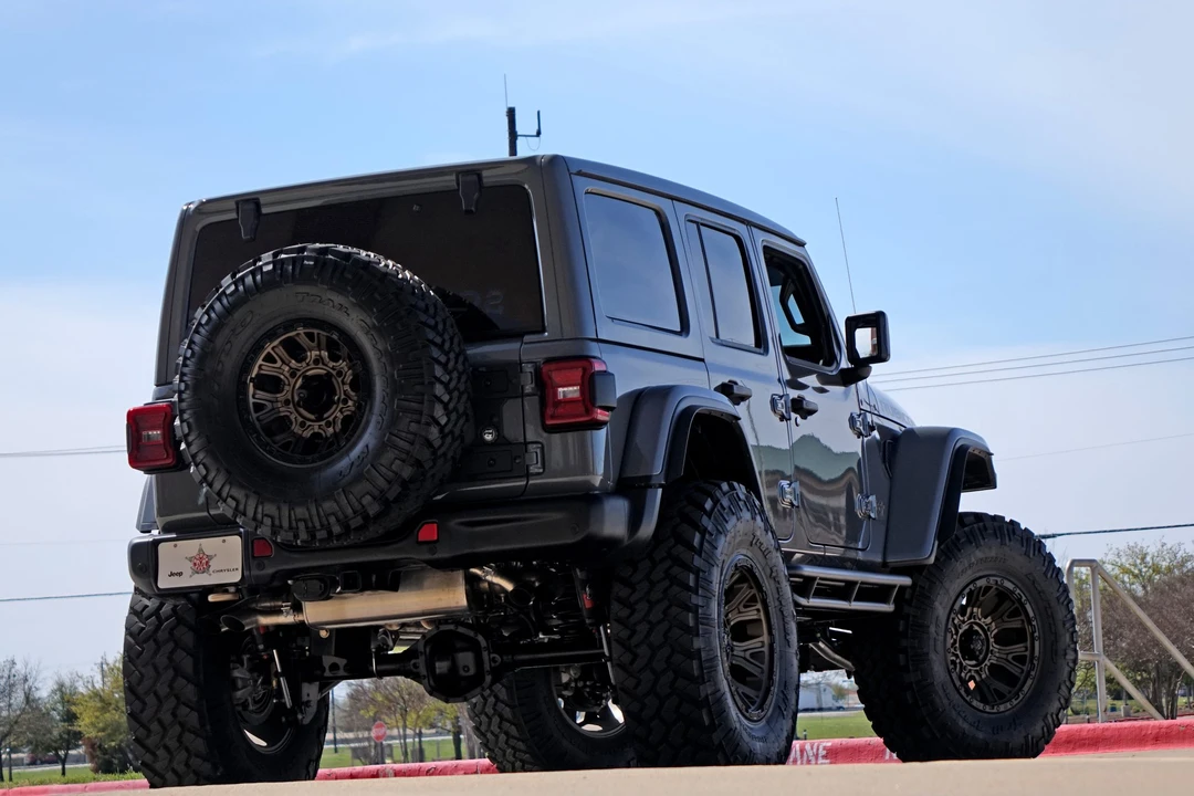 2021 Jeep JL Wrangler - Image 12 of 31
