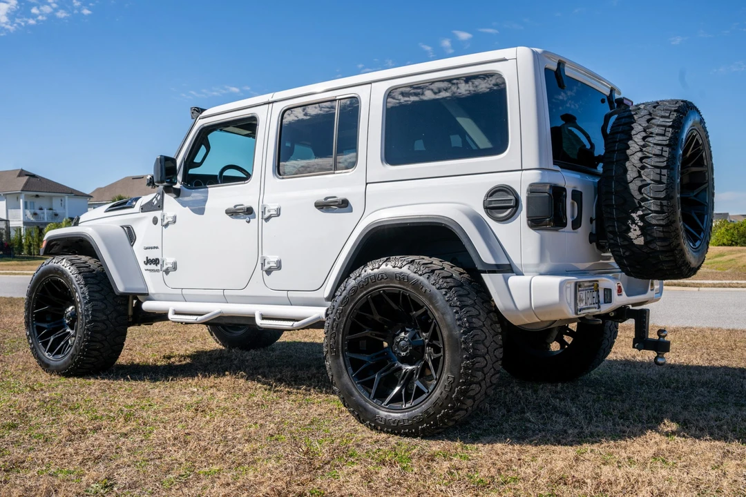 2021 Jeep JL Wrangler - Image 4 of 31