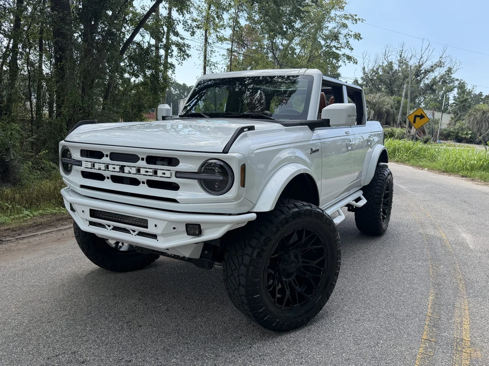 2022 Ford Bronco 6th Gen - Image 31 of 31
