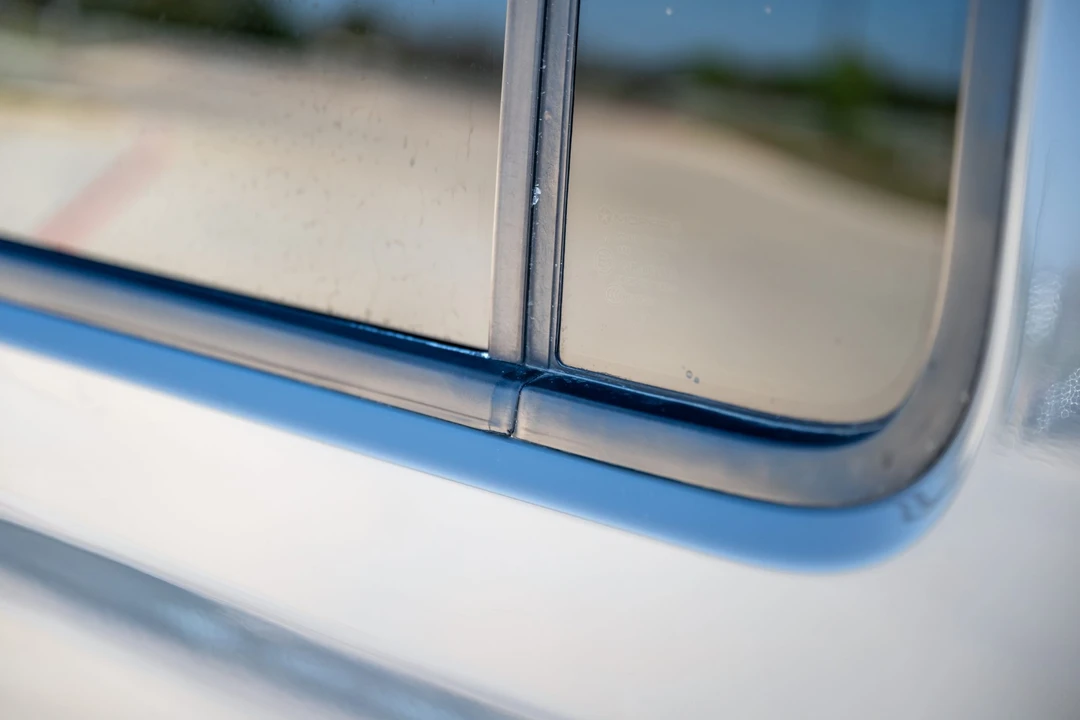 2022 Jeep JL Wrangler - Image 27 of 31