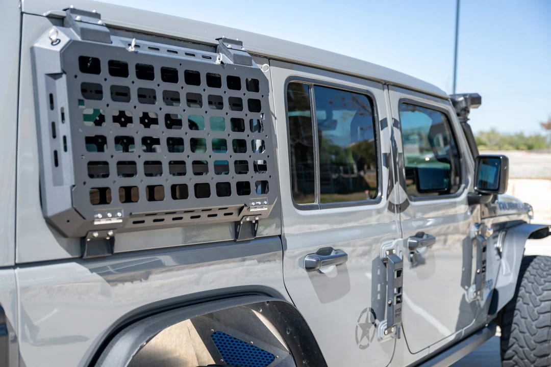2022 Jeep JL Wrangler - Image 24 of 31