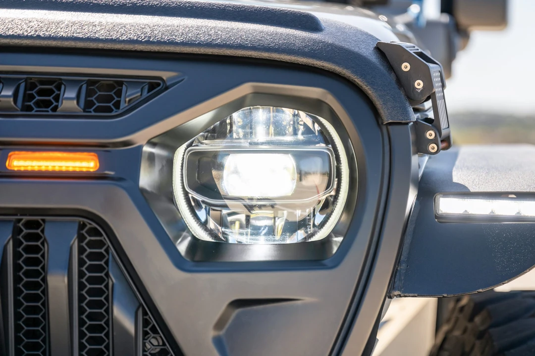 2022 Jeep JL Wrangler - Image 12 of 31
