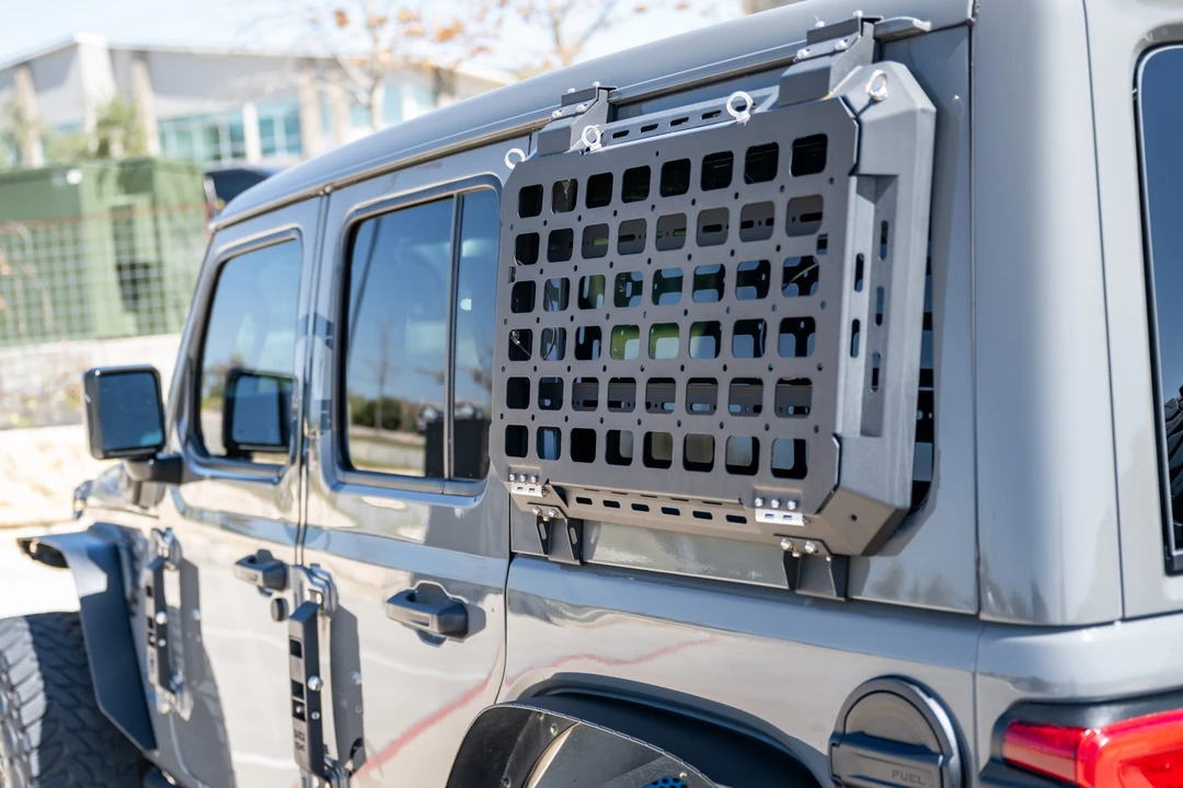 2022 Jeep JL Wrangler - Image 23 of 31