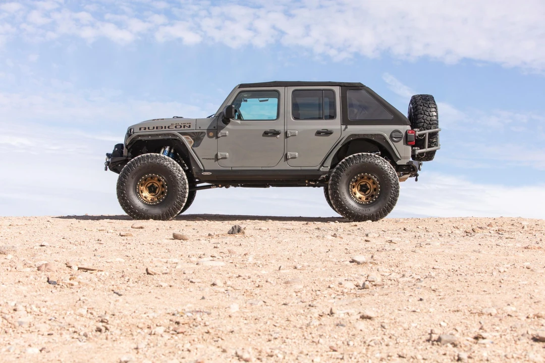2022 Jeep JL Wrangler - Image 2 of 31