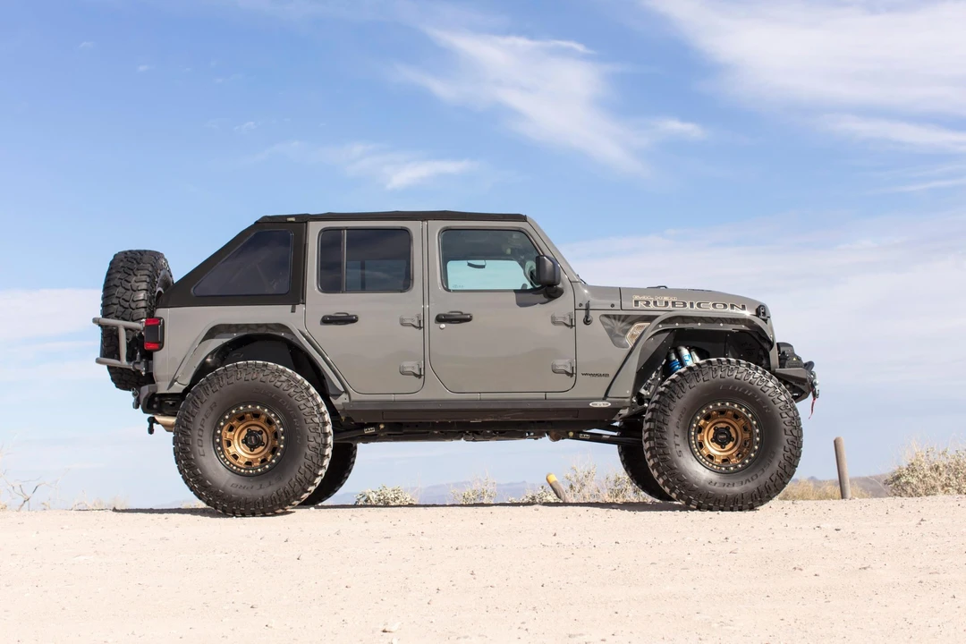 2022 Jeep JL Wrangler - Image 15 of 31