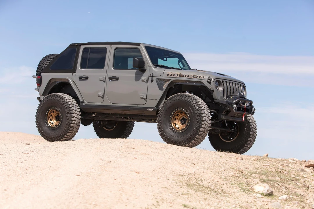 2022 Jeep JL Wrangler - Image 16 of 31