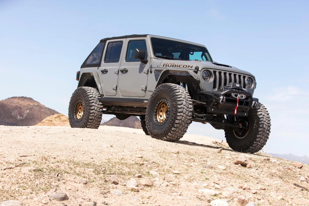 2022 Jeep JL Wrangler - Image 17 of 31