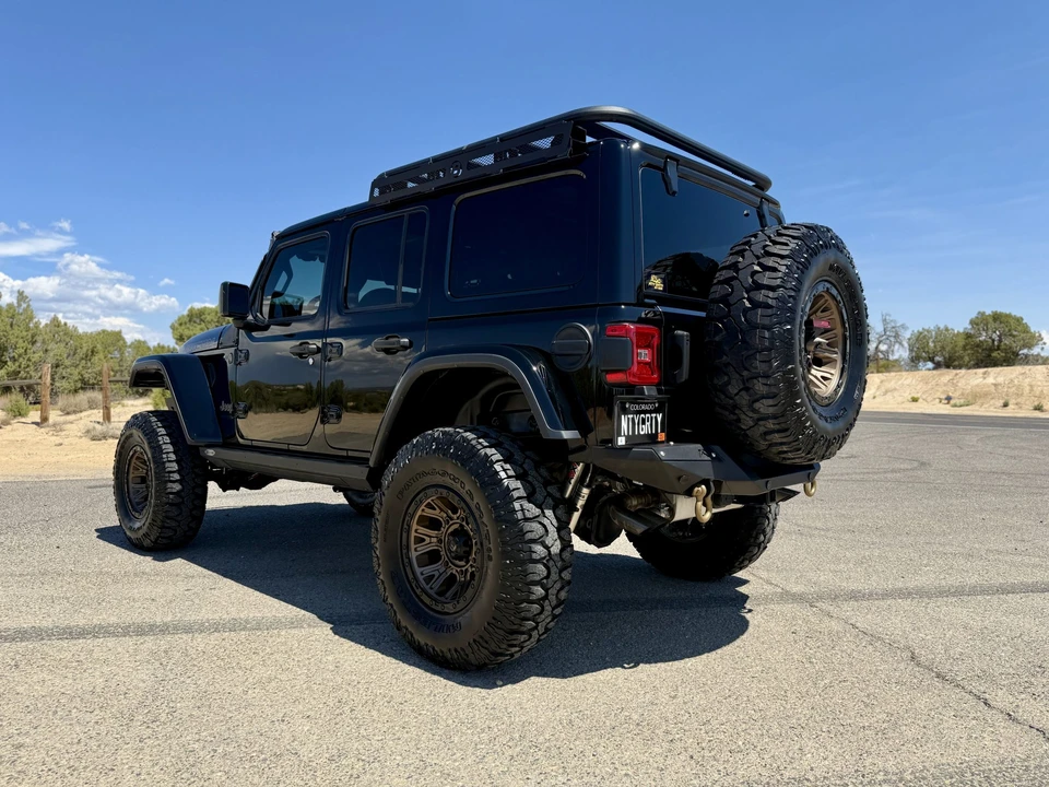 2022 Jeep JL Wrangler - Image 16 of 31