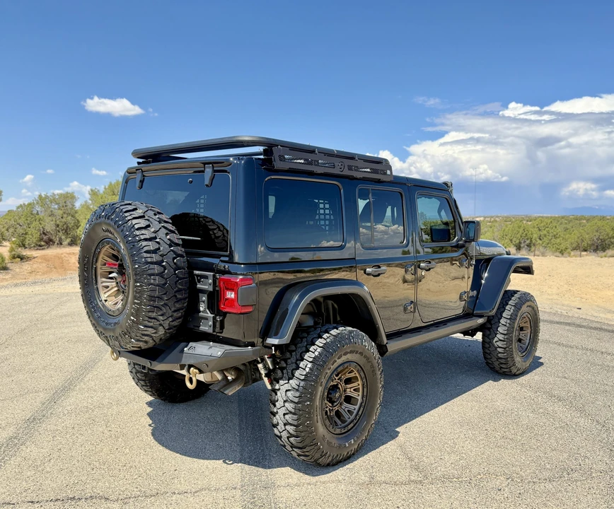 2022 Jeep JL Wrangler - Image 11 of 31