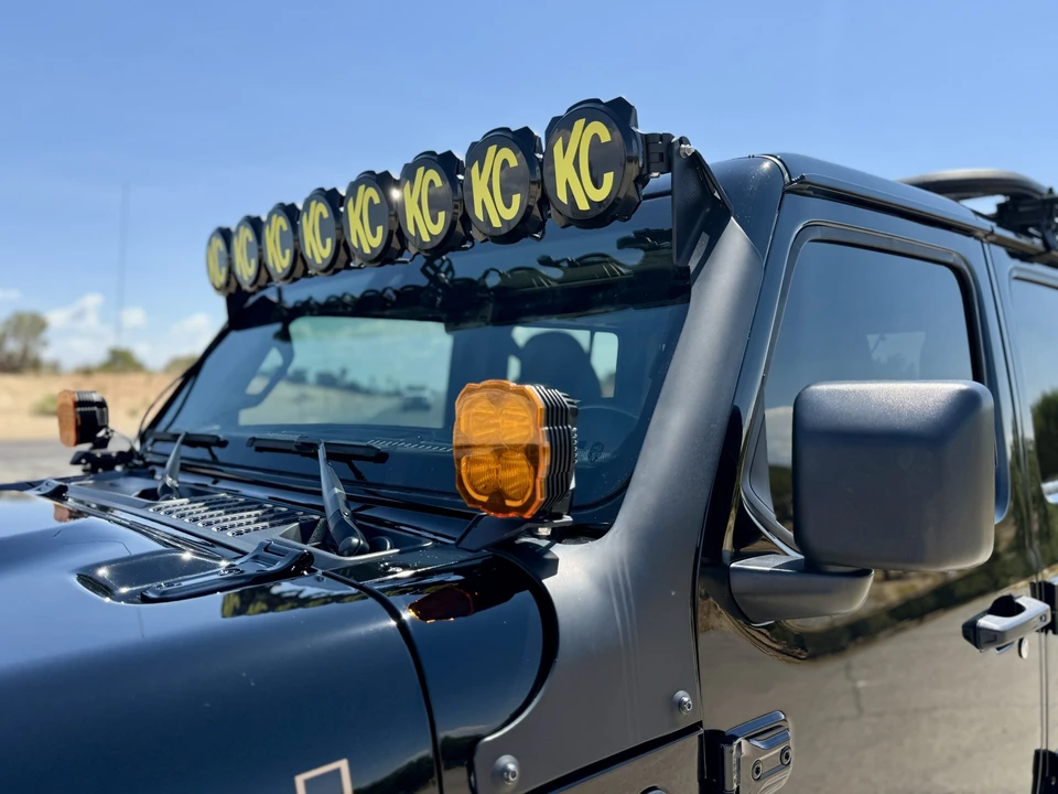 2022 Jeep JL Wrangler - Image 24 of 31