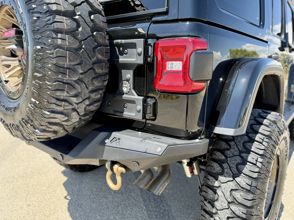 2022 Jeep JL Wrangler - Image 29 of 31