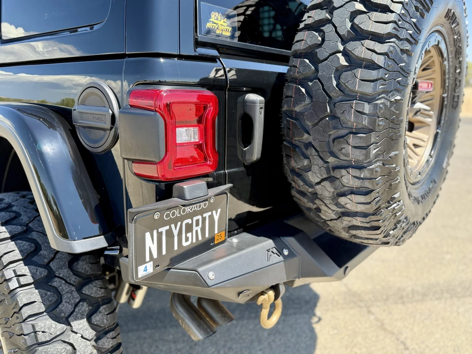 2022 Jeep JL Wrangler - Image 28 of 31