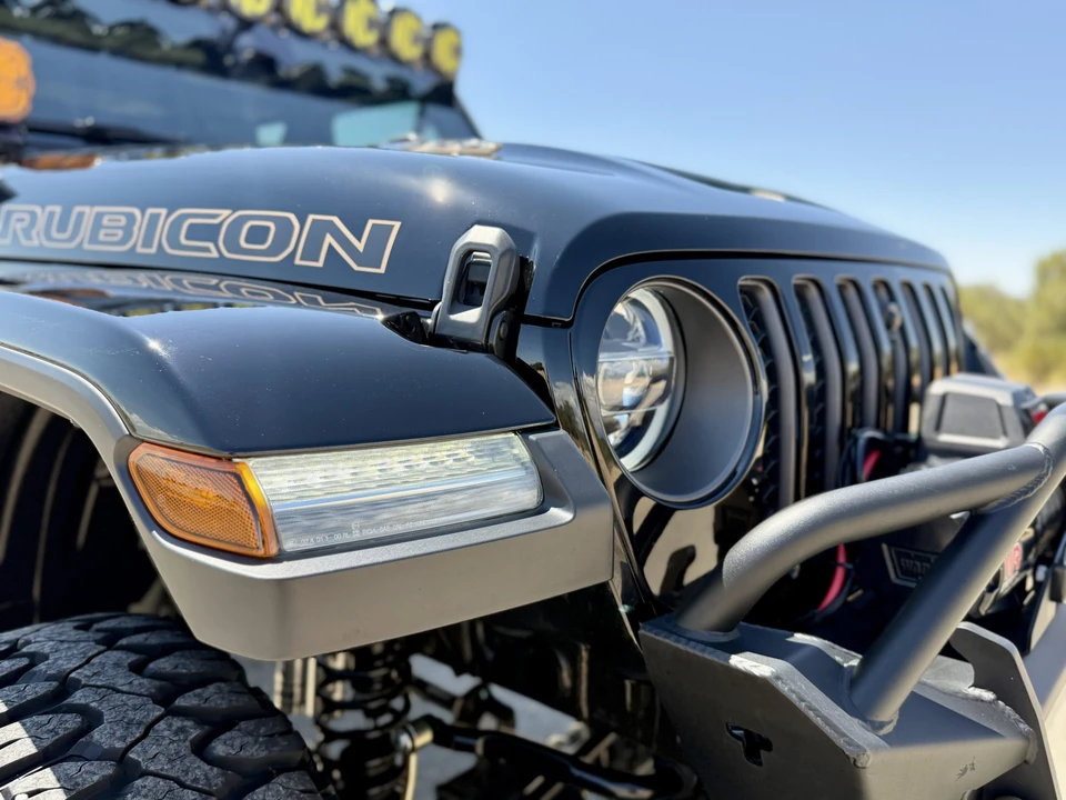 2022 Jeep JL Wrangler - Image 19 of 31