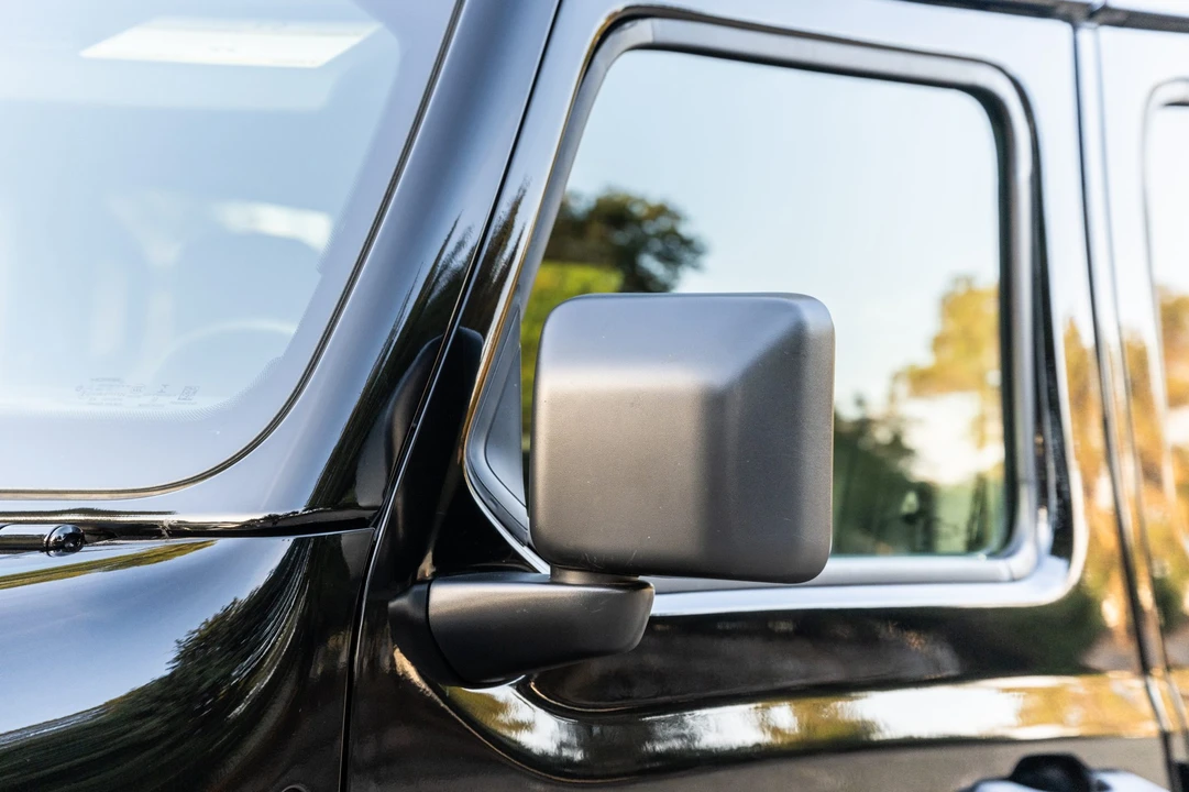 2022 Jeep JL Wrangler - Image 25 of 31