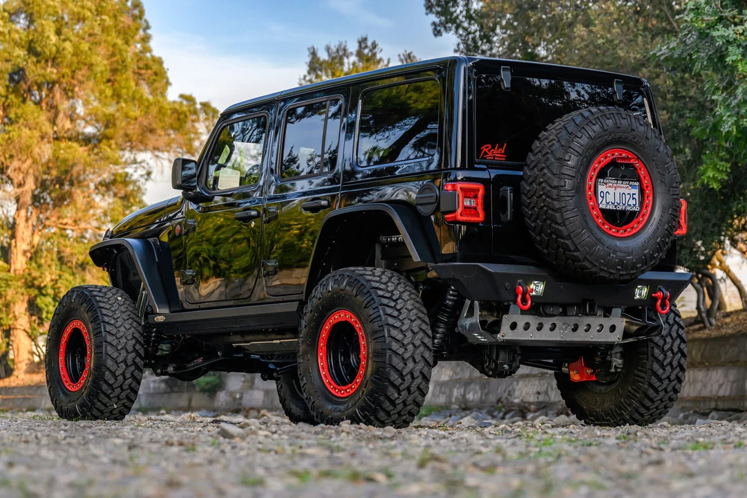 2022 Jeep JL Wrangler - Image 8 of 31
