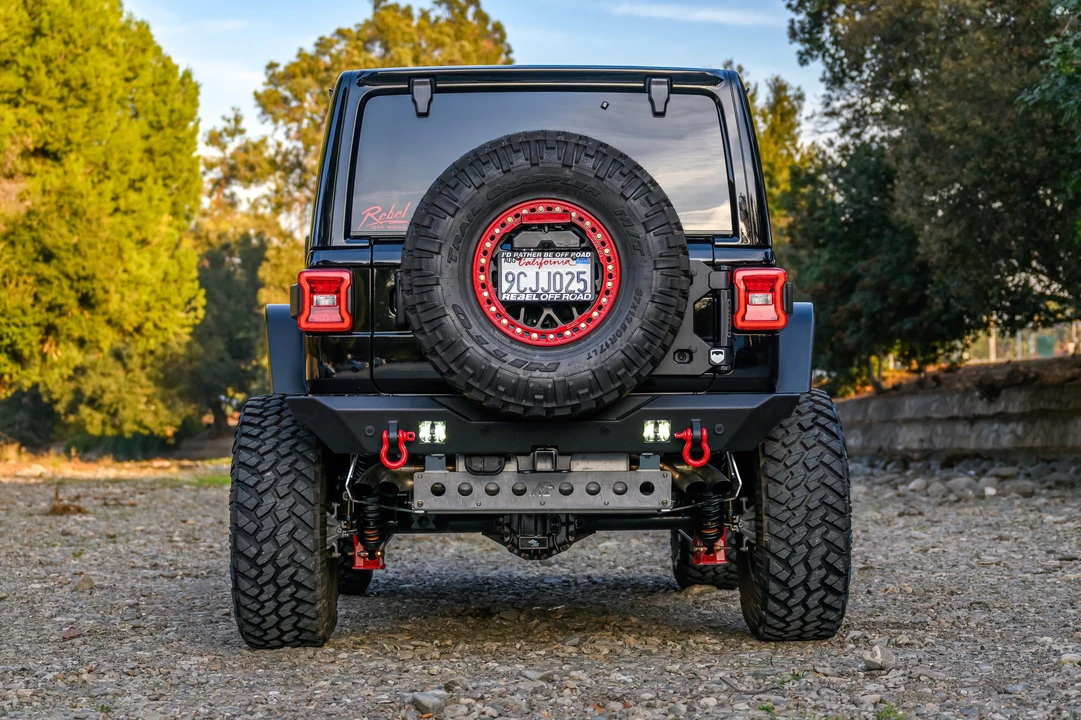 2022 Jeep JL Wrangler - Image 7 of 31