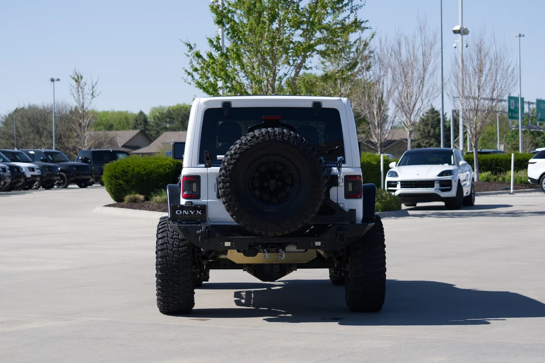 2022 Jeep JL Wrangler - Image 7 of 31