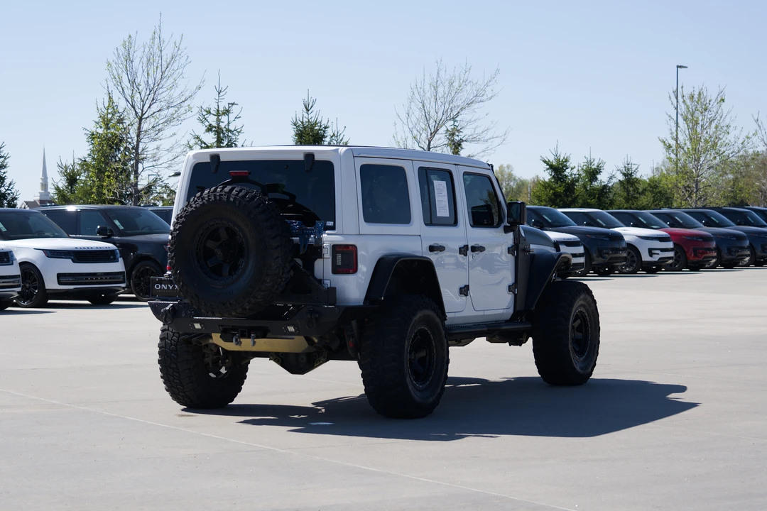 2022 Jeep JL Wrangler - Image 11 of 31