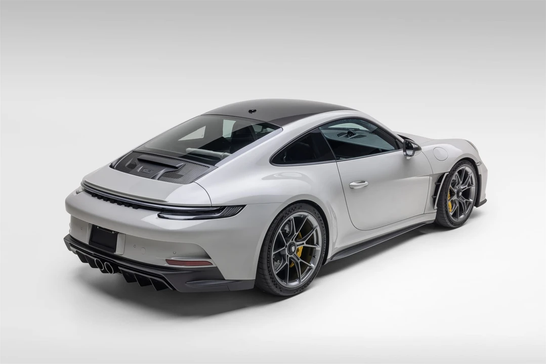 2022 Porsche 992 GT3 Touring - Image 10 of 31