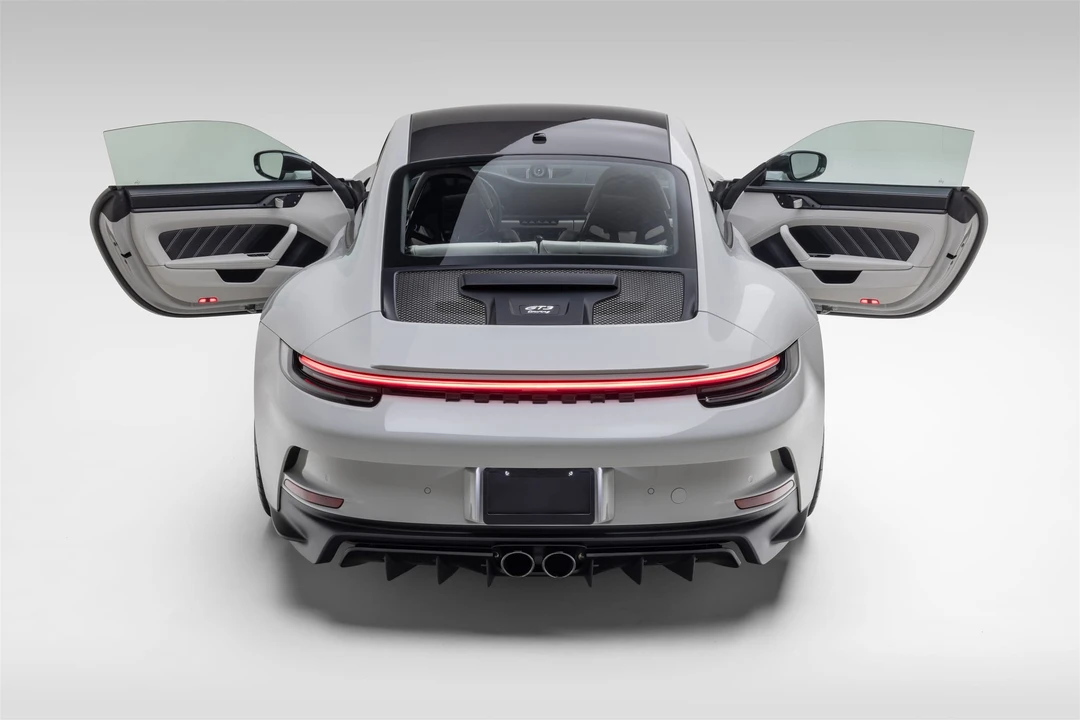 2022 Porsche 992 GT3 Touring - Image 18 of 31