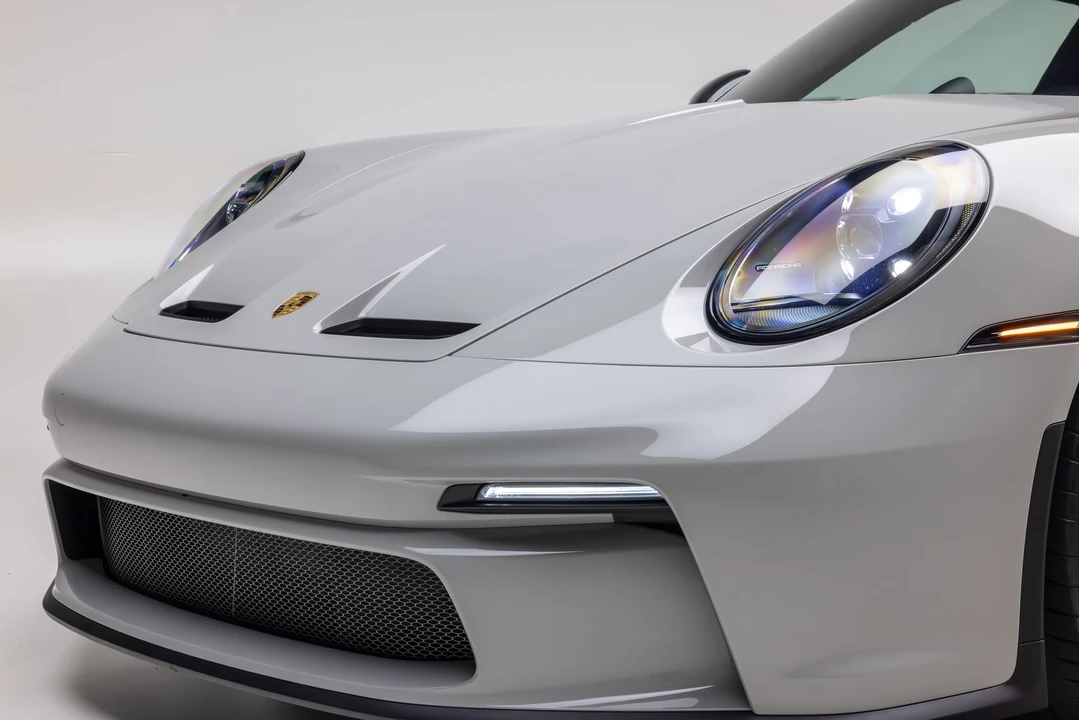 2022 Porsche 992 GT3 Touring - Image 23 of 31
