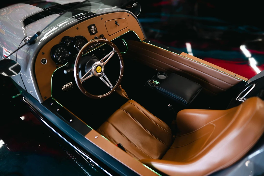 2022 Vanderhall Venice - Image 31 of 31