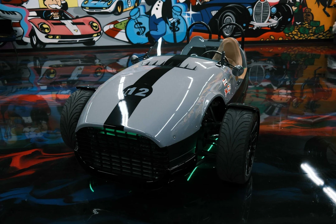 2022 Vanderhall Venice - Image 14 of 31