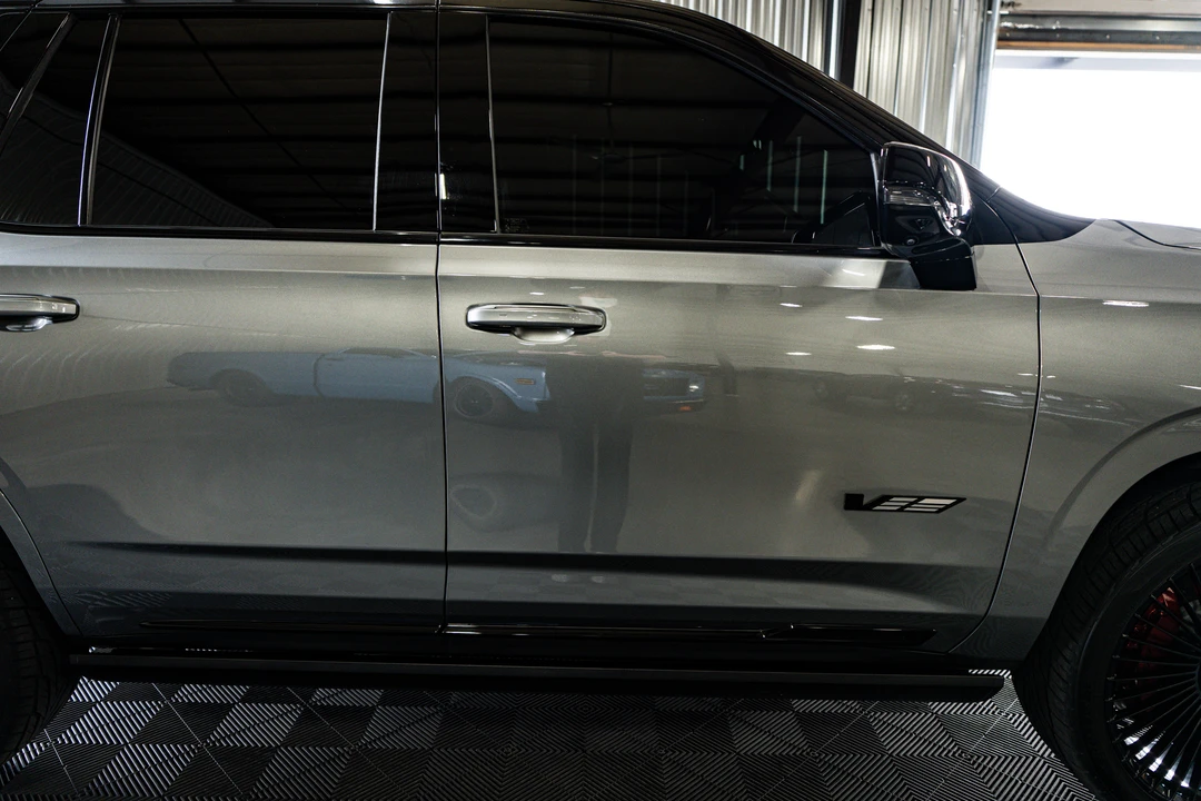 2023 Cadillac Escalade-V 5th Gen - Image 31 of 31