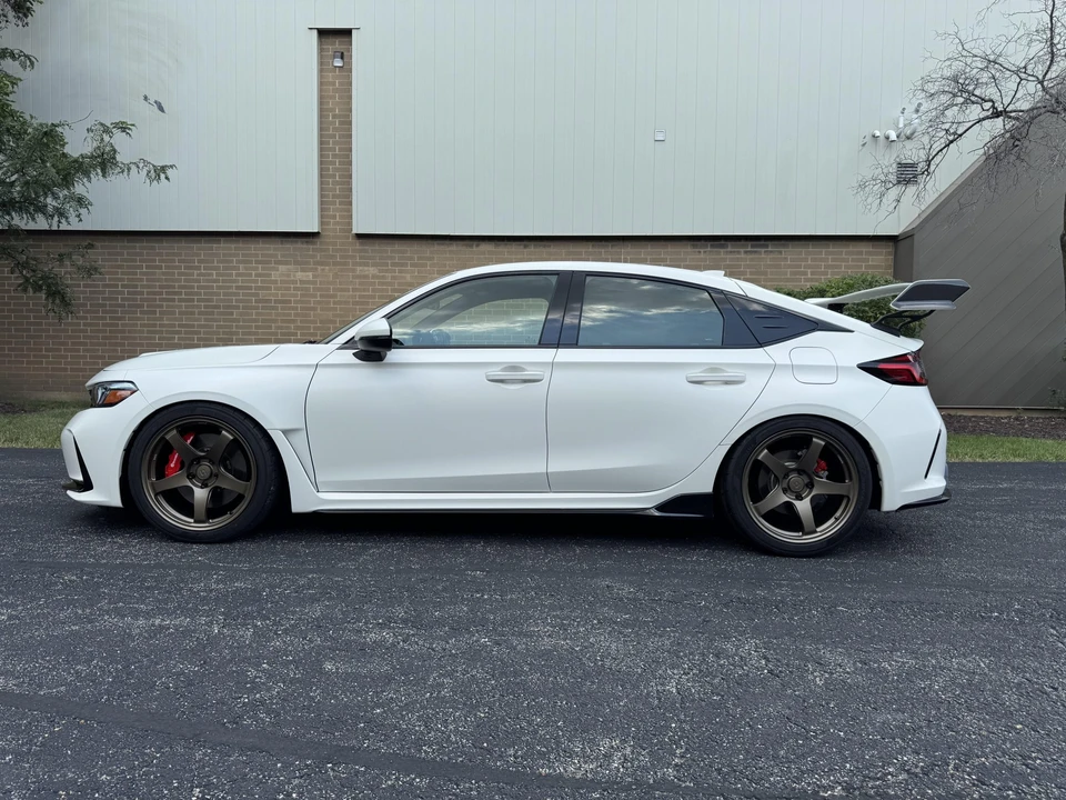2023 Honda FL5 Civic Type R - Image 22 of 31