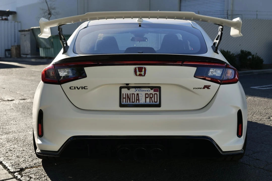 2023 Honda FL5 Civic Type R - Image 18 of 31