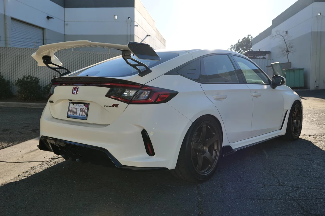 2023 Honda FL5 Civic Type R - Image 14 of 31