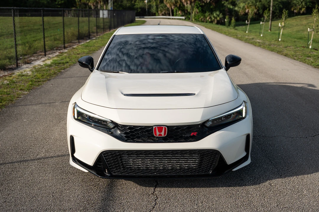 2023 Honda FL5 Civic Type R - Image 3 of 31