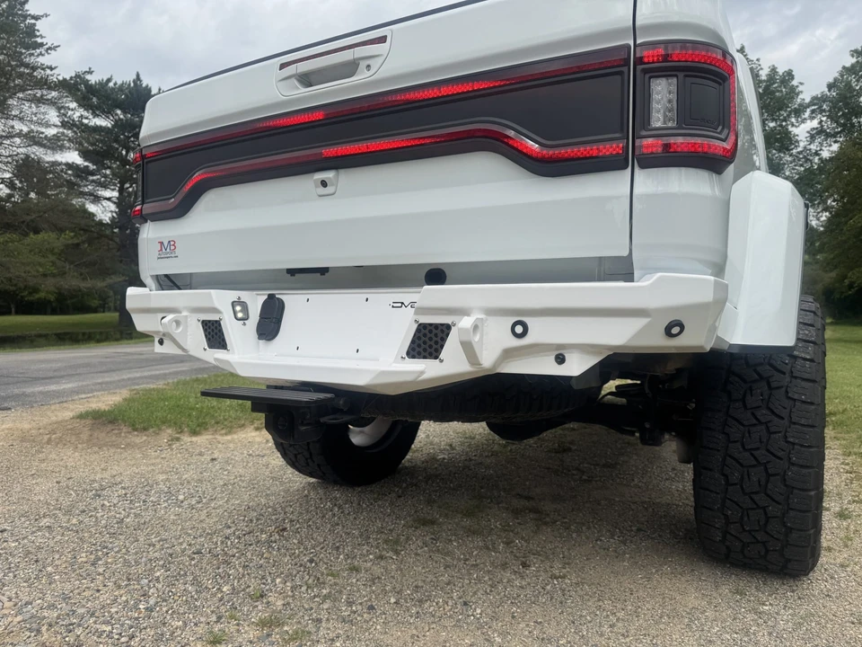 2023 Jeep JT Gladiator - Image 27 of 31